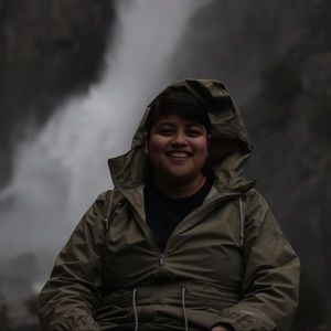 Meet your Posher, Adriana